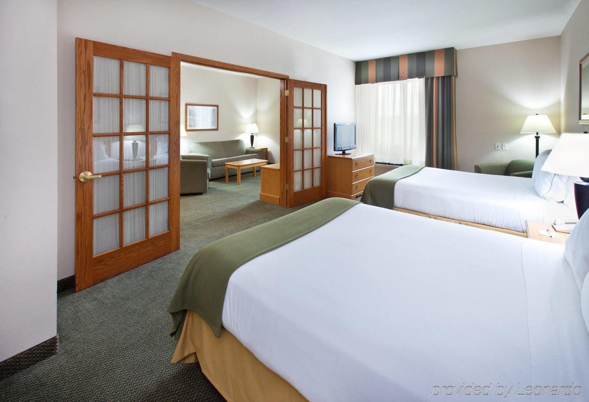 Links Bos Landen Hotel & Spa Of Pella, Trademark By Wyndham الغرفة الصورة