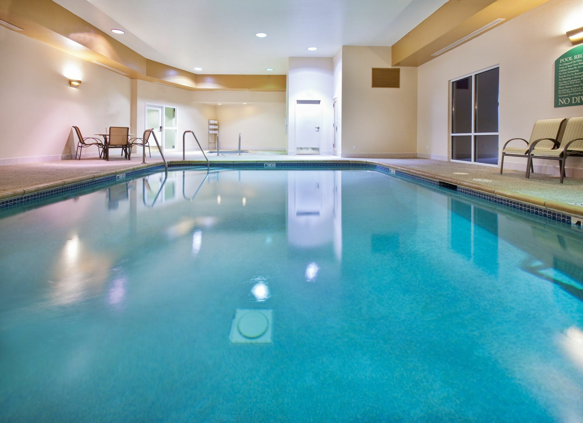 Links Bos Landen Hotel & Spa Of Pella, Trademark By Wyndham المظهر الخارجي الصورة